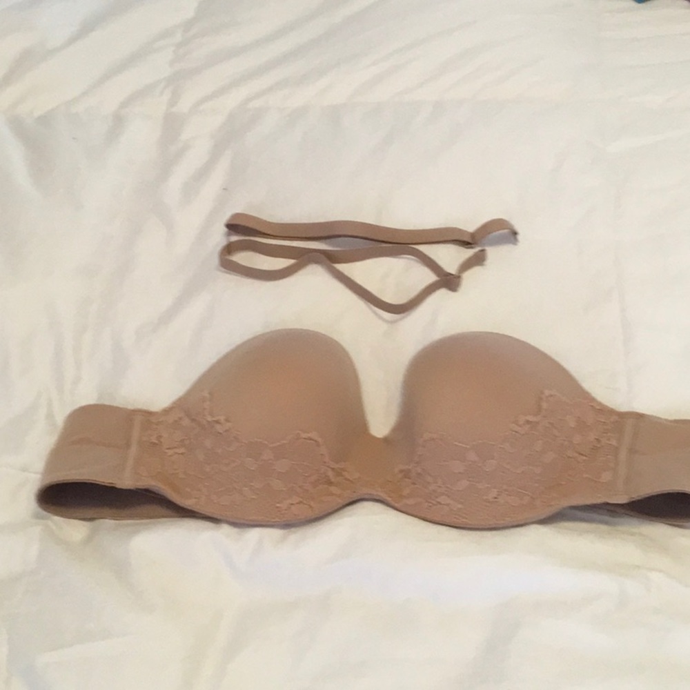 Victoria’s Secret Strapless Bra
